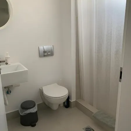 Caldera Blue アパート Alikí