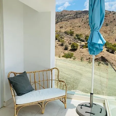 Caldera Blue Apartment *