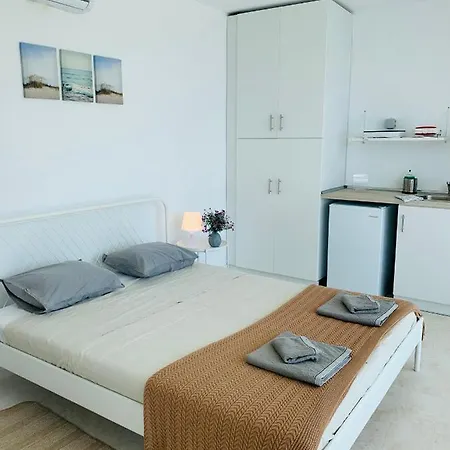 Caldera Blue Apartment